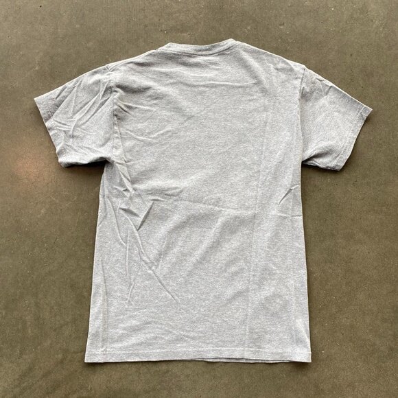 Modern Cheetos Flamin Hot Chester Cheetah Grey Graphic Tee Shirt Adult Medium - Picture 7 of 7